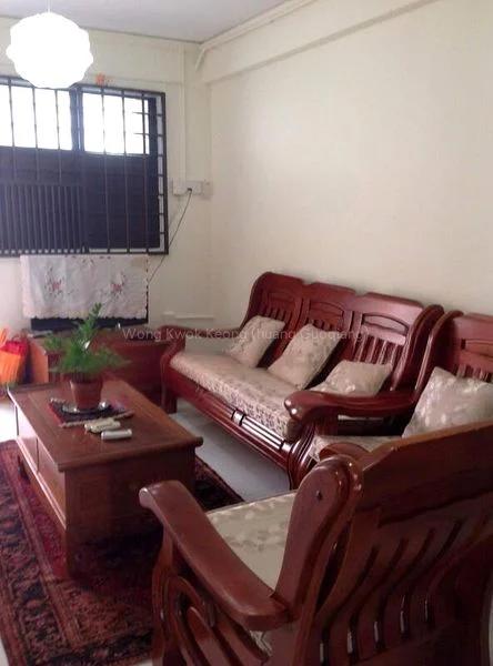 3 Room (3I) HDB for Rent in  305 Serangoon Avenue 2 - Image 3